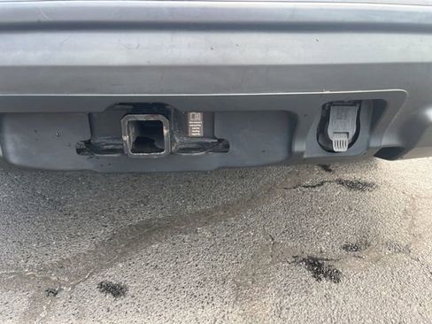 Used 2020 Nissan Pathfinder Platinum image 6