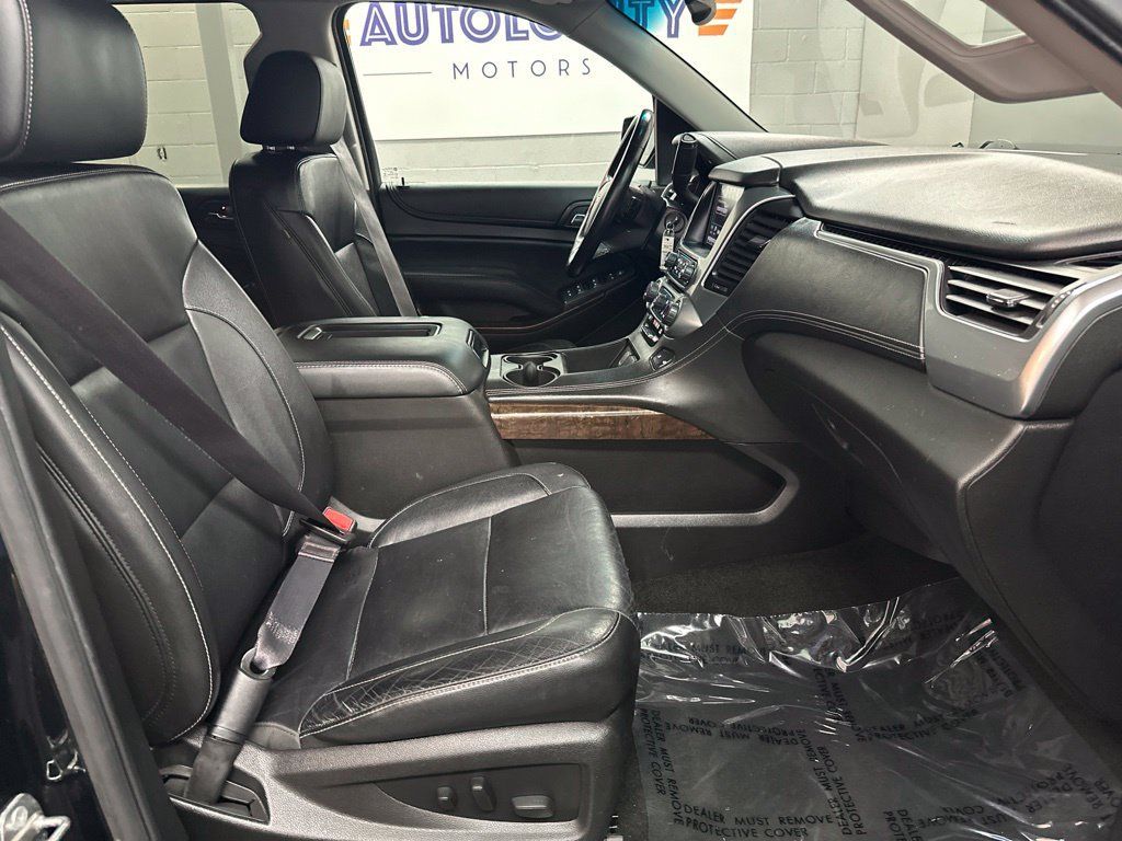 Used 2017 Chevrolet Suburban LT AWD/4WD image 19