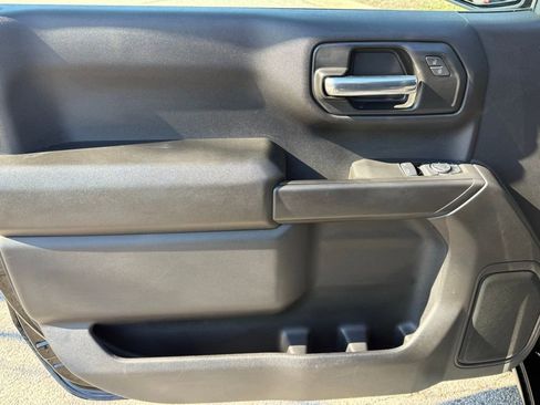 Used 2025 GMC Sierra 1500 Pro w/ Pro Value Package image 12