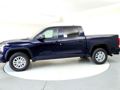 New 2026 Toyota Tundra SR5 AWD/4WD image 3