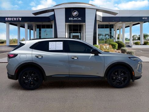 Used 2025 Buick Envision Sport Touring AWD/4WD image 2
