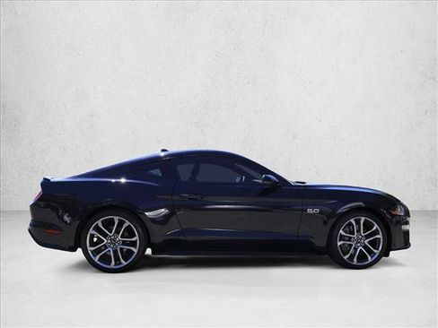 Used 2021 Ford Mustang GT Premium w/ Equipment Group 401A RWD image 4