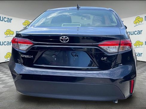 Used 2024 Toyota Corolla LE FWD image 3