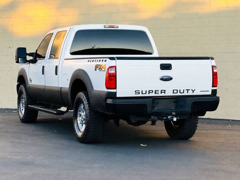 Used 2014 Ford F250 XL w/ Power Equipment Group AWD/4WD image 6