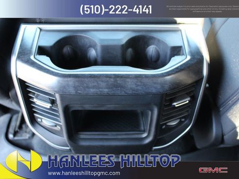 Used 2022 RAM 1500 4x4 Crew Cab image 17