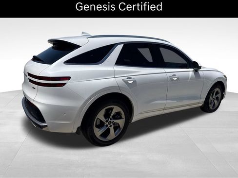 Certified 2026 Genesis GV70 2.5T Advanced AWD/4WD image 5