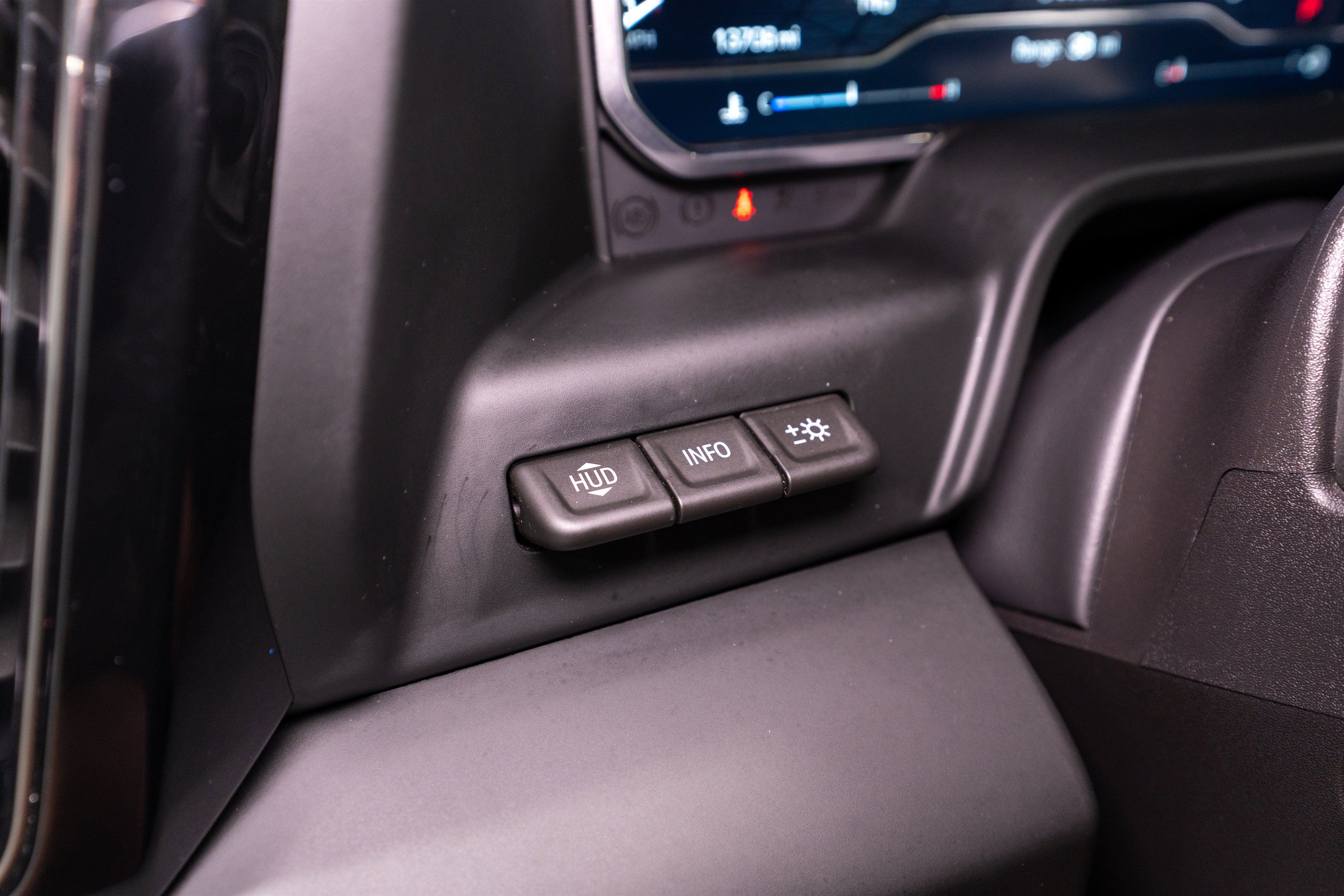 Used 2024 GMC Sierra 1500 AT4X AWD/4WD image 32