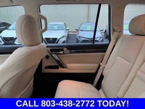 Used 2023 Lexus GX 460 Premium w/ Premium Plus Package AWD/4WD image 13