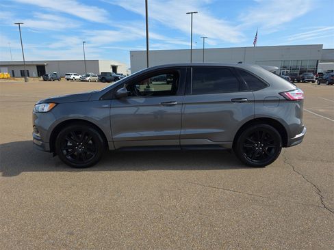 Used 2022 Ford Edge ST-Line image 5