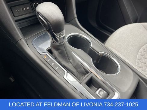 Used 2023 Chevrolet Equinox LS w/ LS Convenience Package image 15