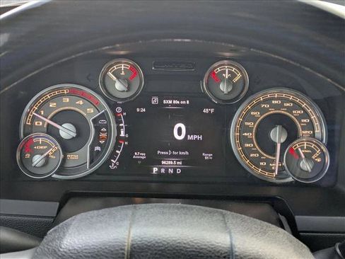 Used 2018 RAM 3500 Laramie Longhorn image 10