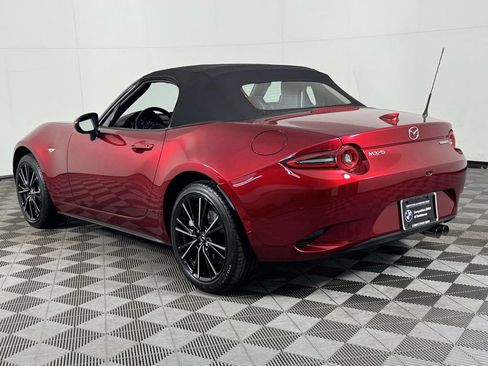 Used 2025 MAZDA MX-5 Miata Grand Touring w/ Weather Package RWD image 8