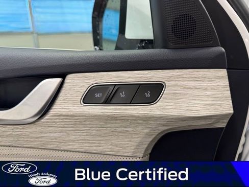 Used 2025 Hyundai Palisade Calligraphy image 23