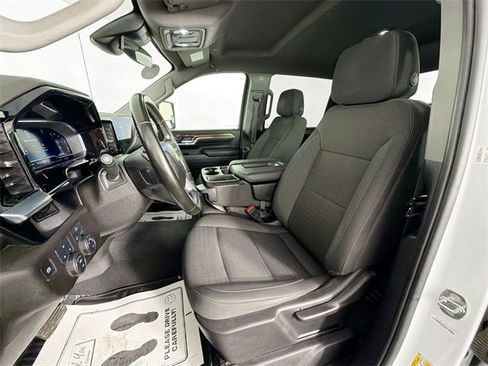 Used 2024 Chevrolet Silverado 2500 LT image 19