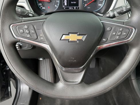 Used 2021 Chevrolet Equinox LS w/ LS Convenience Package FWD image 16
