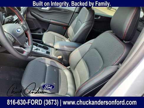 New 2026 Ford Escape ST-Line w/ Tech Pack #1 AWD/4WD image 12