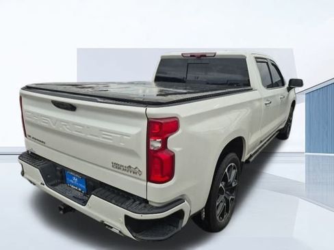 Used 2022 Chevrolet Silverado 1500 High Country w/ High Country Premium Package image 5