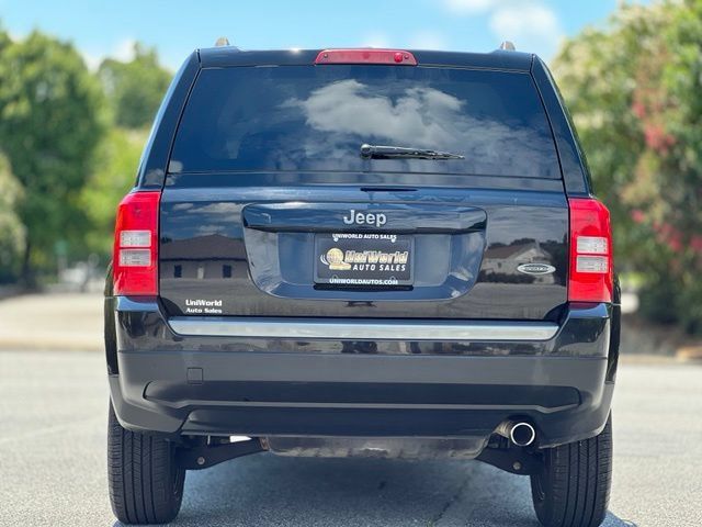 Used 2017 Jeep Patriot Sport w/ Power Value Group FWD image 6