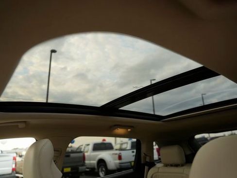 Used 2016 Lincoln MKX Reserve w/ Climate Package image 11