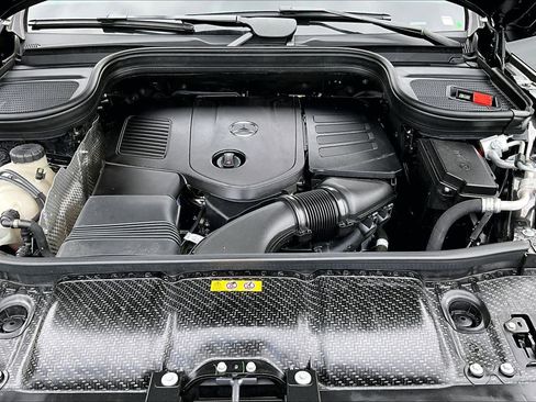 Used 2025 Mercedes-Benz GLE 350 4MATIC image 34