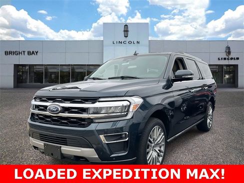 Used 2022 Ford Expedition Max Limited image 3