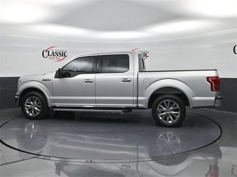 Used 2016 Ford F150 Lariat w/ Equipment Group 502A Luxury image 2