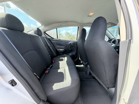 Used 2016 Nissan Versa S image 19