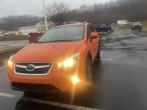 Used 2014 Subaru Crosstrek 2.0i Limited image 3