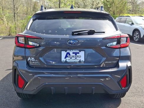 Certified 2025 Subaru Crosstrek 2.0i Premium image 5