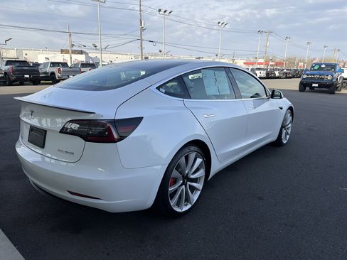 Used 2019 Tesla Model 3 Long Range image 5