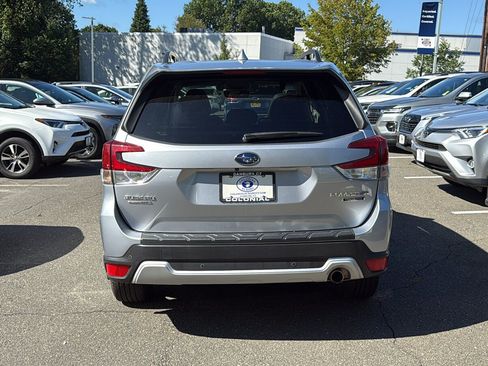 Used 2020 Subaru Forester Touring AWD/4WD image 6