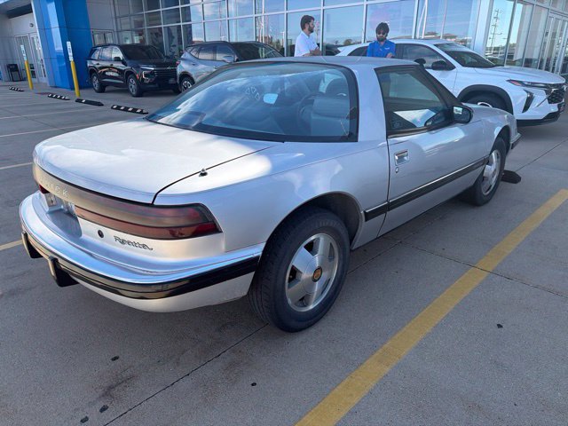 Used 1990 Buick Reatta Coupe FWD image 5