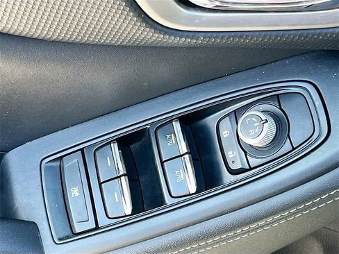 Used 2021 Subaru Forester Limited w/ Popular Package #3 image 18