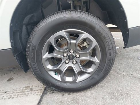 Used 2023 Ford Maverick XLT image 31