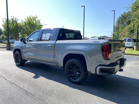 Used 2024 GMC Sierra 1500 Elevation w/ Preferred Package AWD/4WD image 7