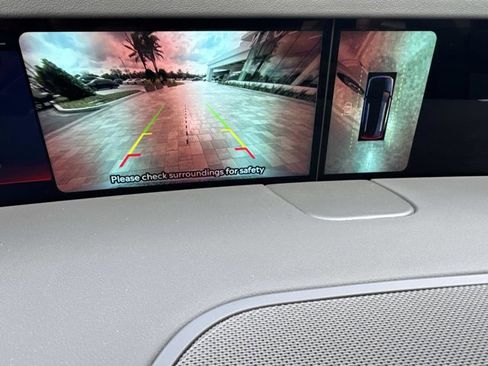 Certified 2024 Lincoln Nautilus Reserve image 32