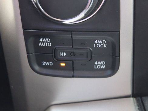 Used 2018 RAM 1500 Big Horn image 30