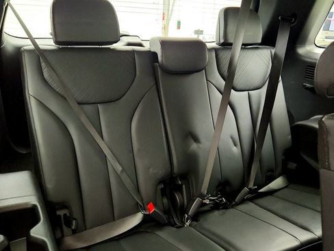Used 2024 Hyundai Palisade SEL FWD image 23