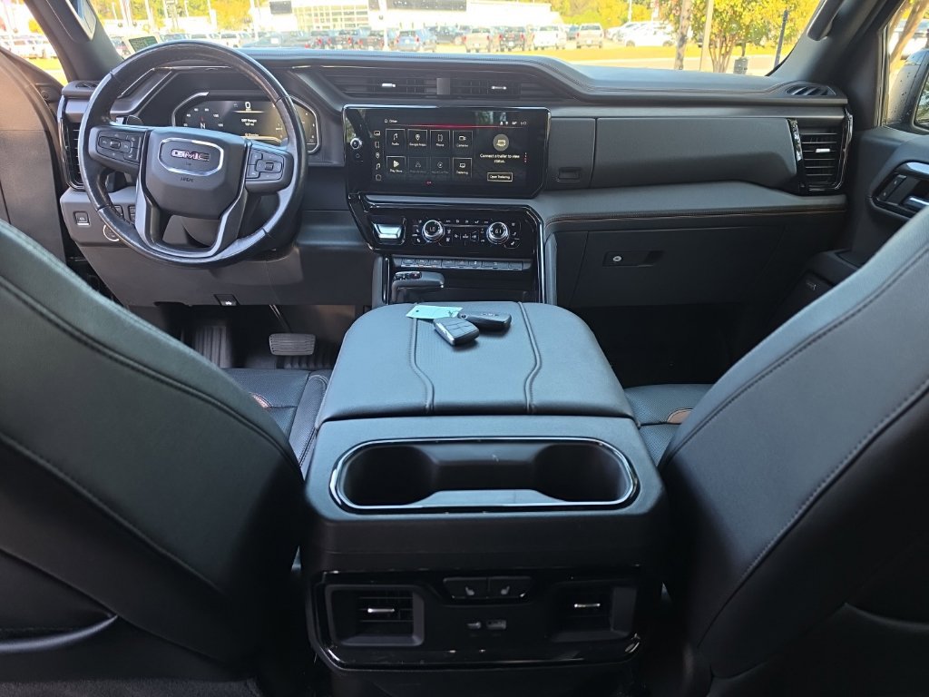 Used 2023 GMC Sierra 1500 AT4 w/ AT4 Premium Package AWD/4WD image 12