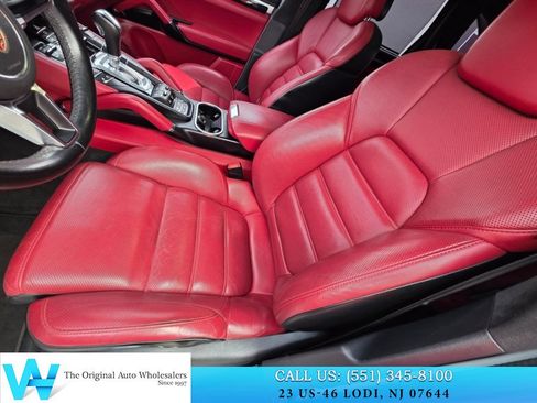 Used 2017 Porsche Cayenne GTS AWD/4WD image 13