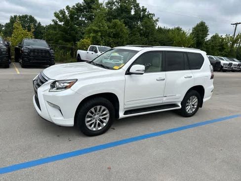 Used 2018 Lexus GX 460 Premium w/ Premium Package AWD/4WD image 18