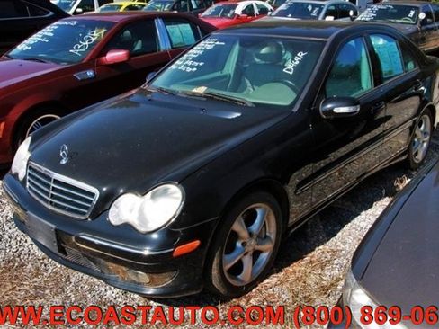 Used 2006 Mercedes-Benz C 230 Sedan image 2