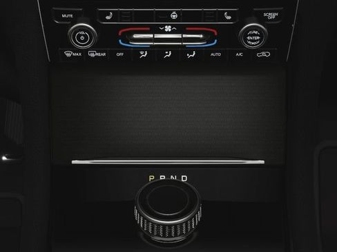 New 2025 Jeep Grand Cherokee Altitude image 17