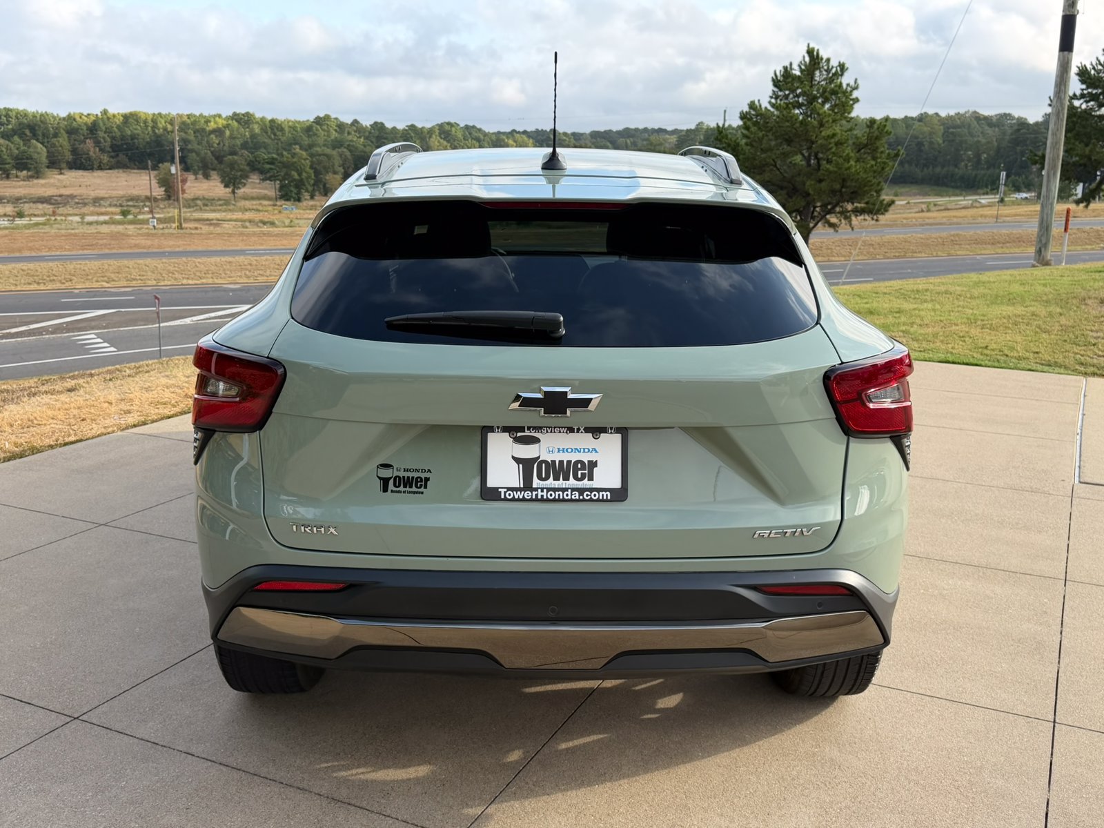 Used 2025 Chevrolet Trax ACTIV w/ Driver Confidence Package FWD image 5