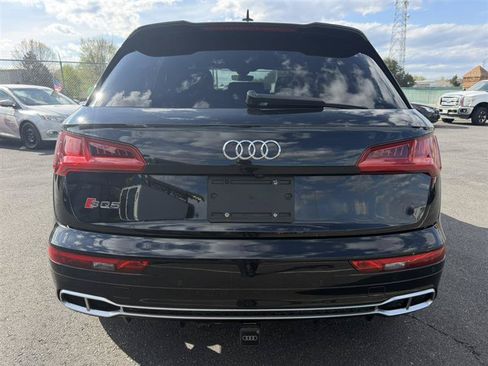 Used 2018 Audi SQ5 Prestige w/ Prestige Package AWD/4WD image 10