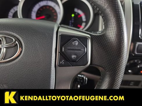 Used 2014 Toyota Tacoma 4x4 Double Cab w/ TRD Sport Package image 15