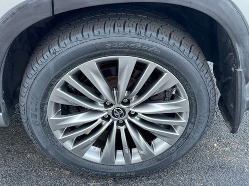 Certified 2020 Toyota Highlander Platinum image 7