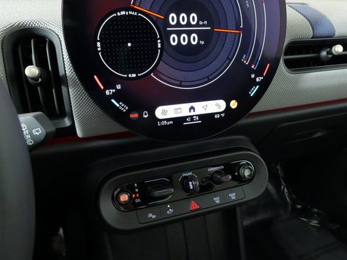 Used 2025 MINI Cooper S image 57