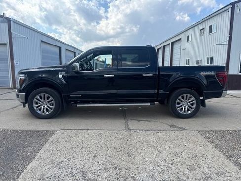Used 2025 Ford F150 Lariat w/ Equipment Group 501A Mid AWD/4WD image 7