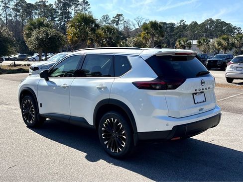 New 2026 Nissan Rogue SV image 38